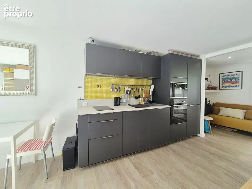 Villa en copropriété en 2ème ligne avec parking. - photo 9