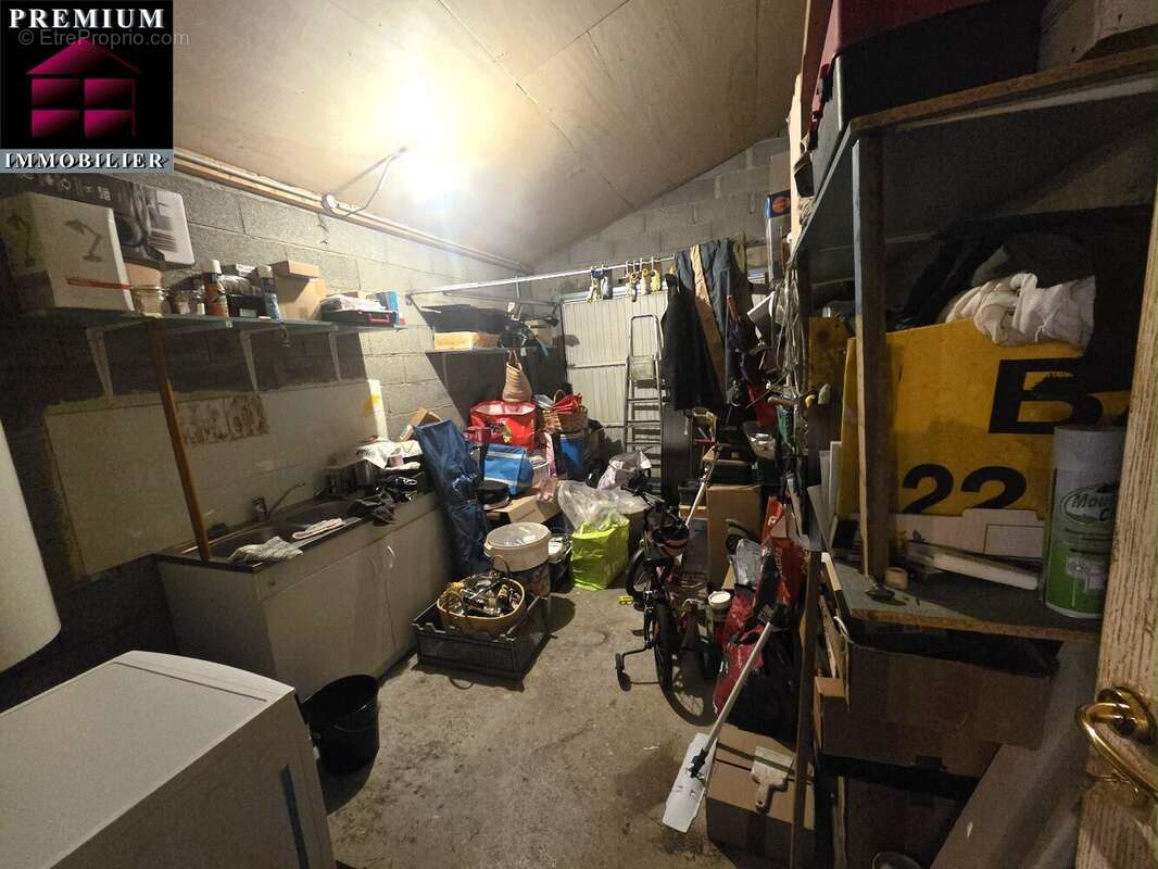 Maison à SAINT-ESTEVE