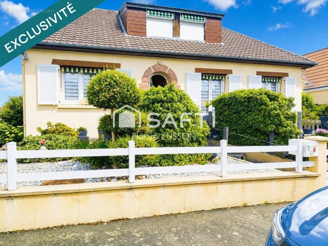 Photo 1 - Maison à YVRE-L'EVEQUE