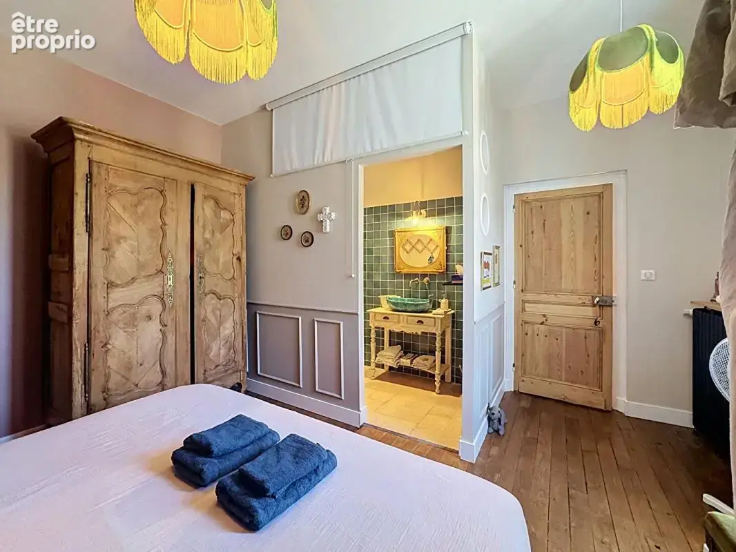 Maison de ville 165 m² à PERIGUEUX 24000 quartier Saint Georges - photo 9