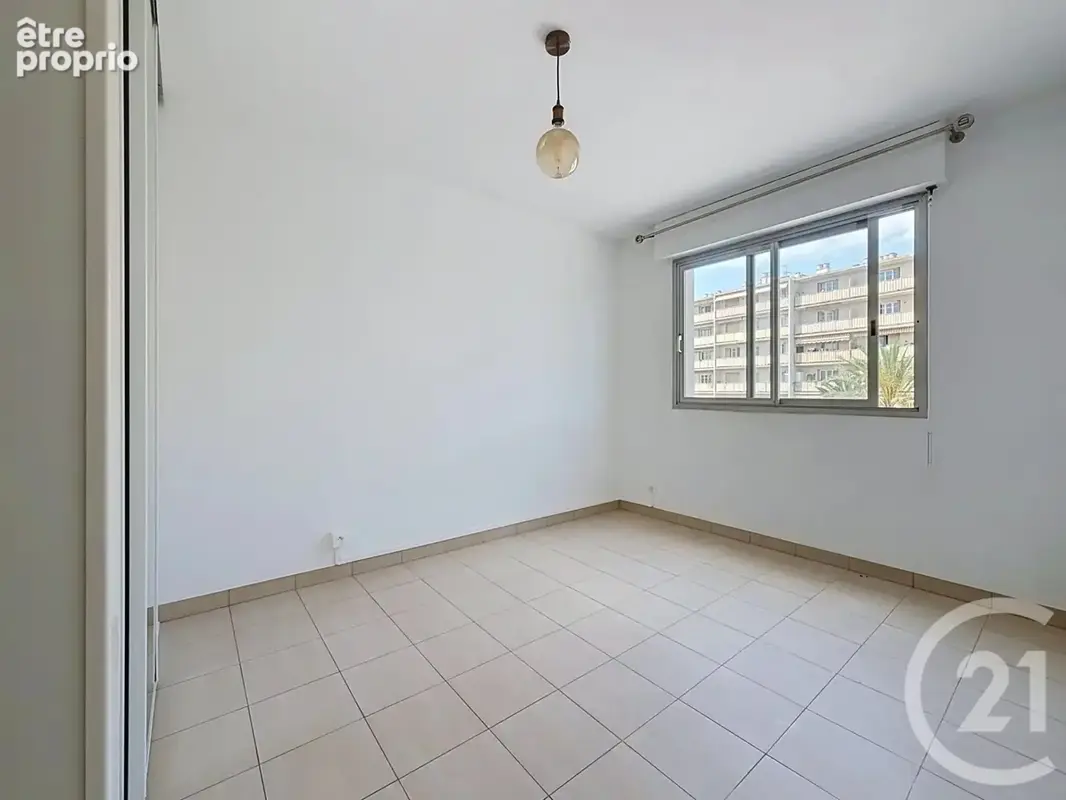 Appartement 62 m² à Cannes  - photo 12
