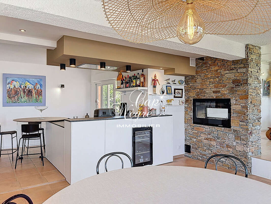 Maison à BORMES-LES-MIMOSAS