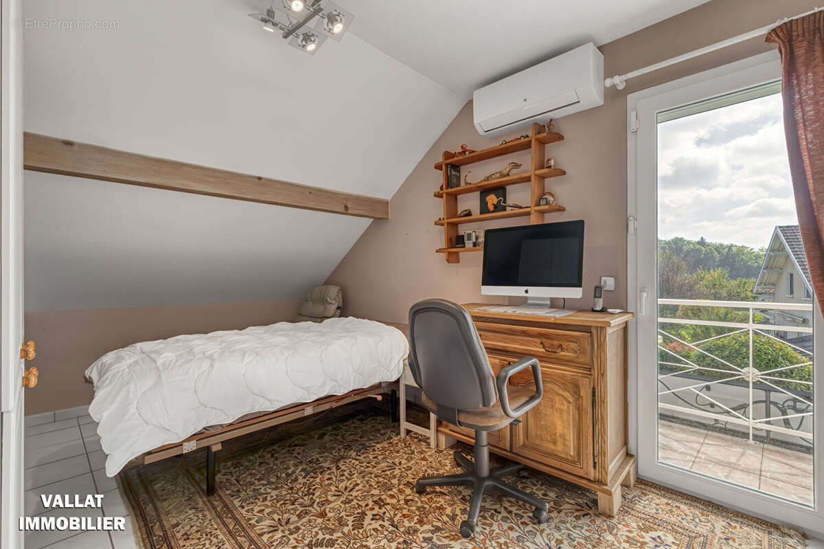 Maison à SAINT-MARTIN-BELLEVUE