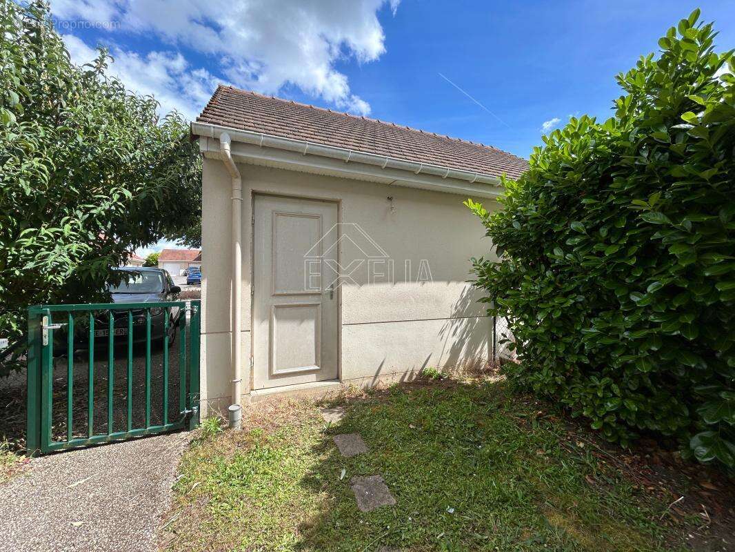 Maison à FRENEUSE