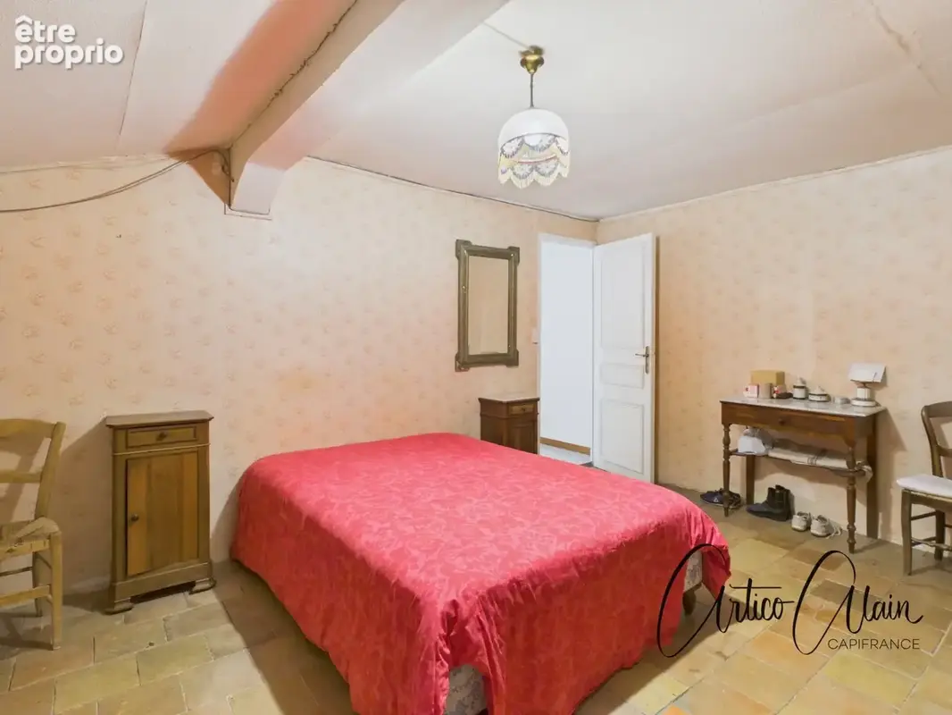 Maison bourgeoise 183 m² – jardin, 2 garages et double accès - photo 12