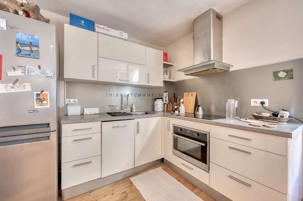 Appartement à PARIS-3E
