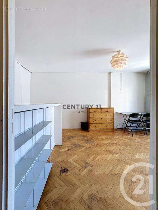 Appartement 25 m² à Saint-Maurice  - photo 13