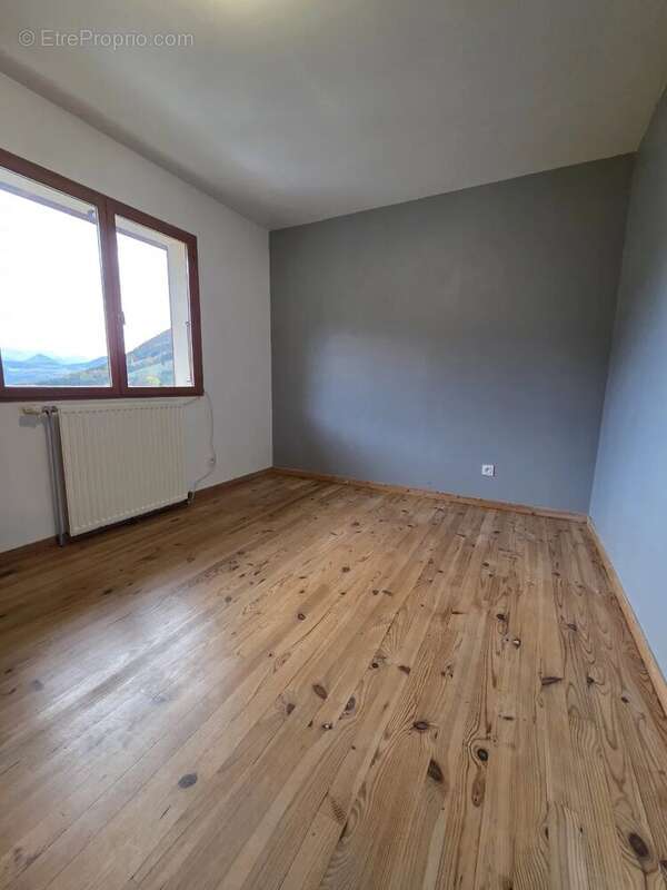 Villa 5 pieces vue sur le lac 160m² sur 3000m² terrain - photo 5