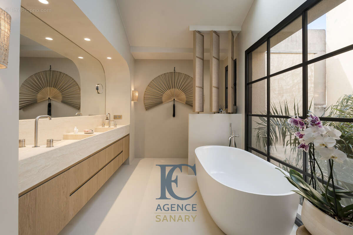 Maison à SANARY-SUR-MER