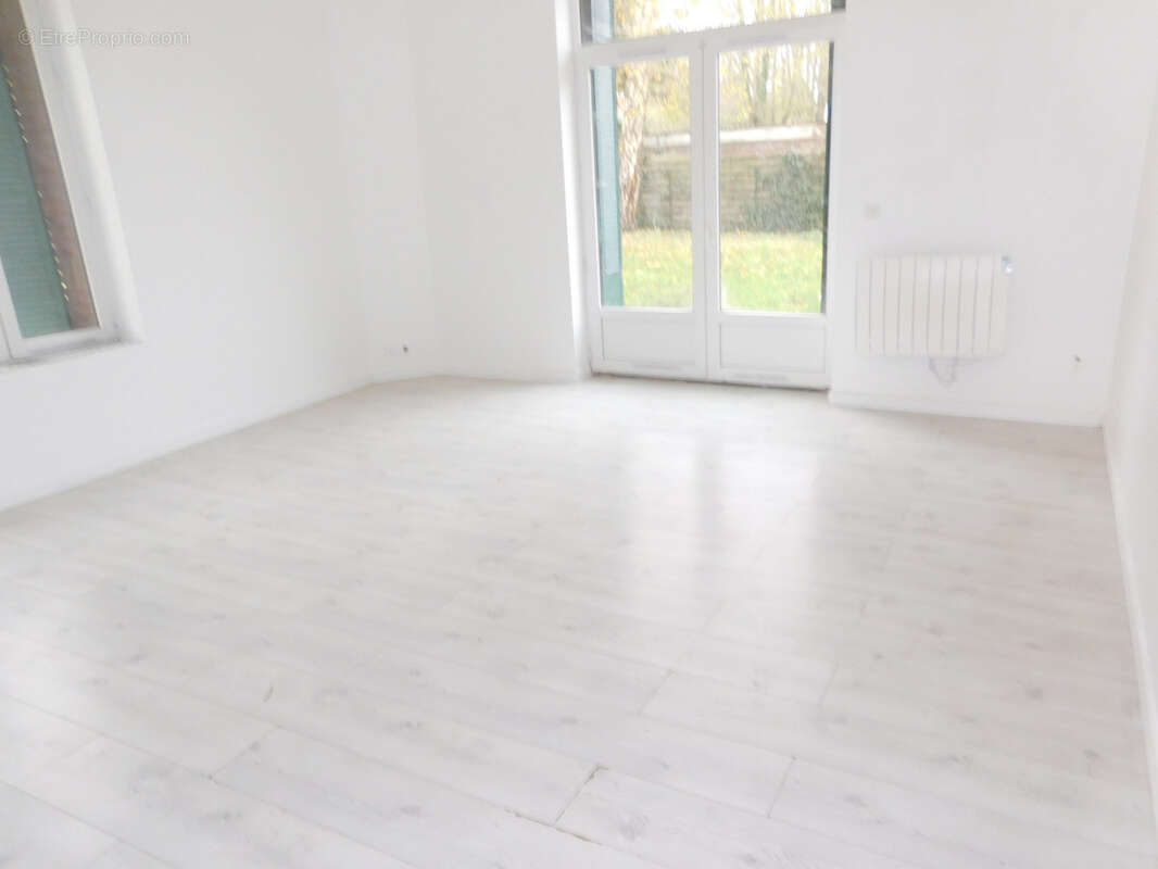 Appartement à MAZINGARBE