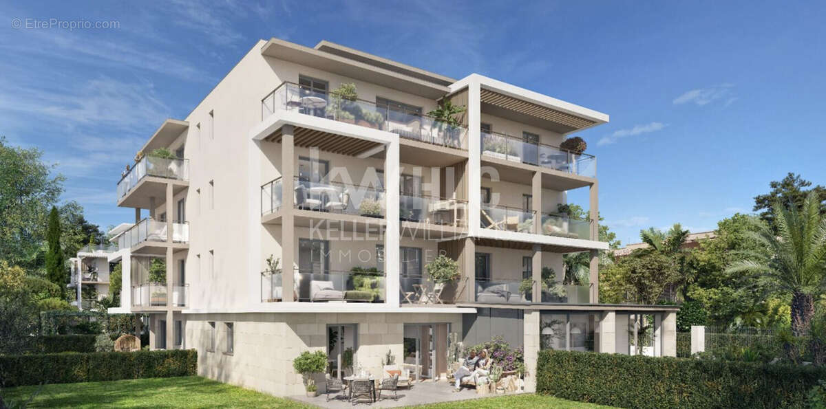 Appartement à VALLAURIS