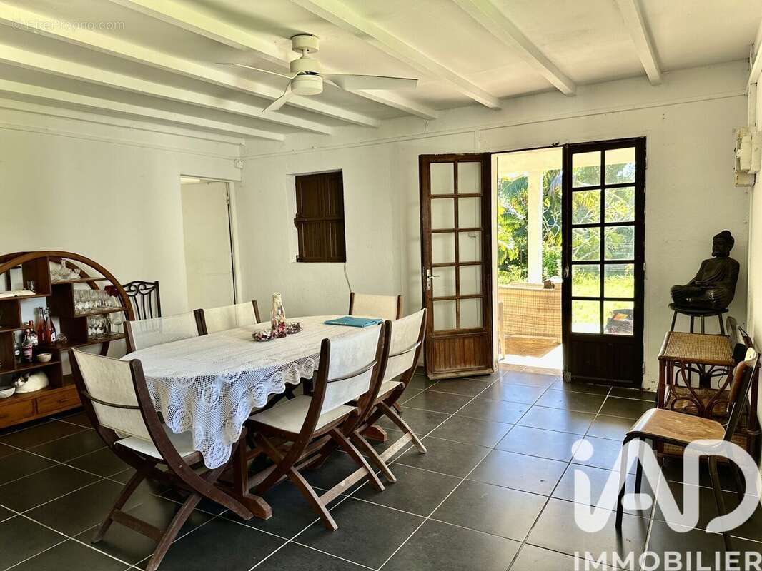 Maison 154 m² à Saint-Andre  - photo 3