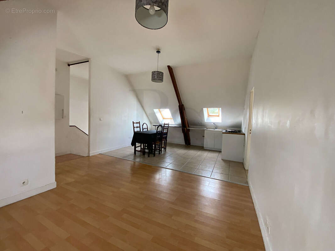 Appartement à FALAISE