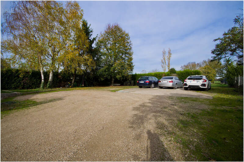 Maison à JAUNAY-CLAN