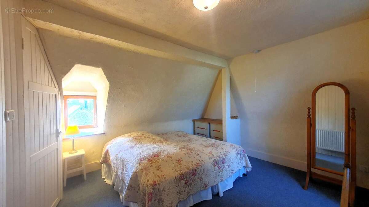 Maison à MORLHON-LE-HAUT