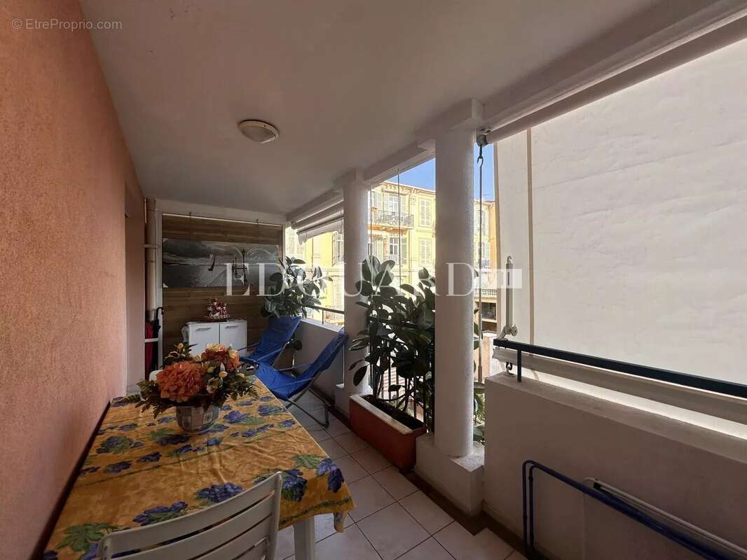 Appartement à MENTON