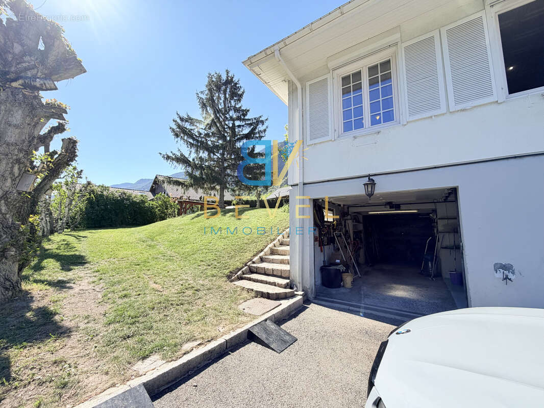 Maison à VILLARGONDRAN