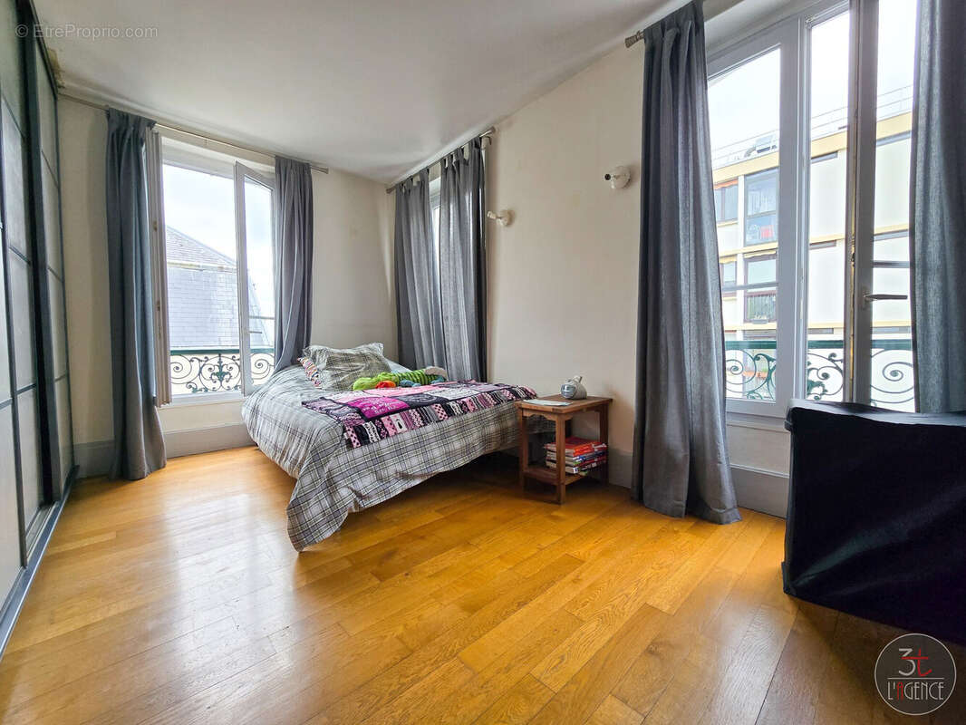 Maison à FONTENAY-SOUS-BOIS