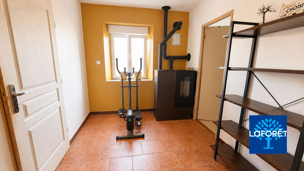 Maison type longère avec garage et jardin - photo 5