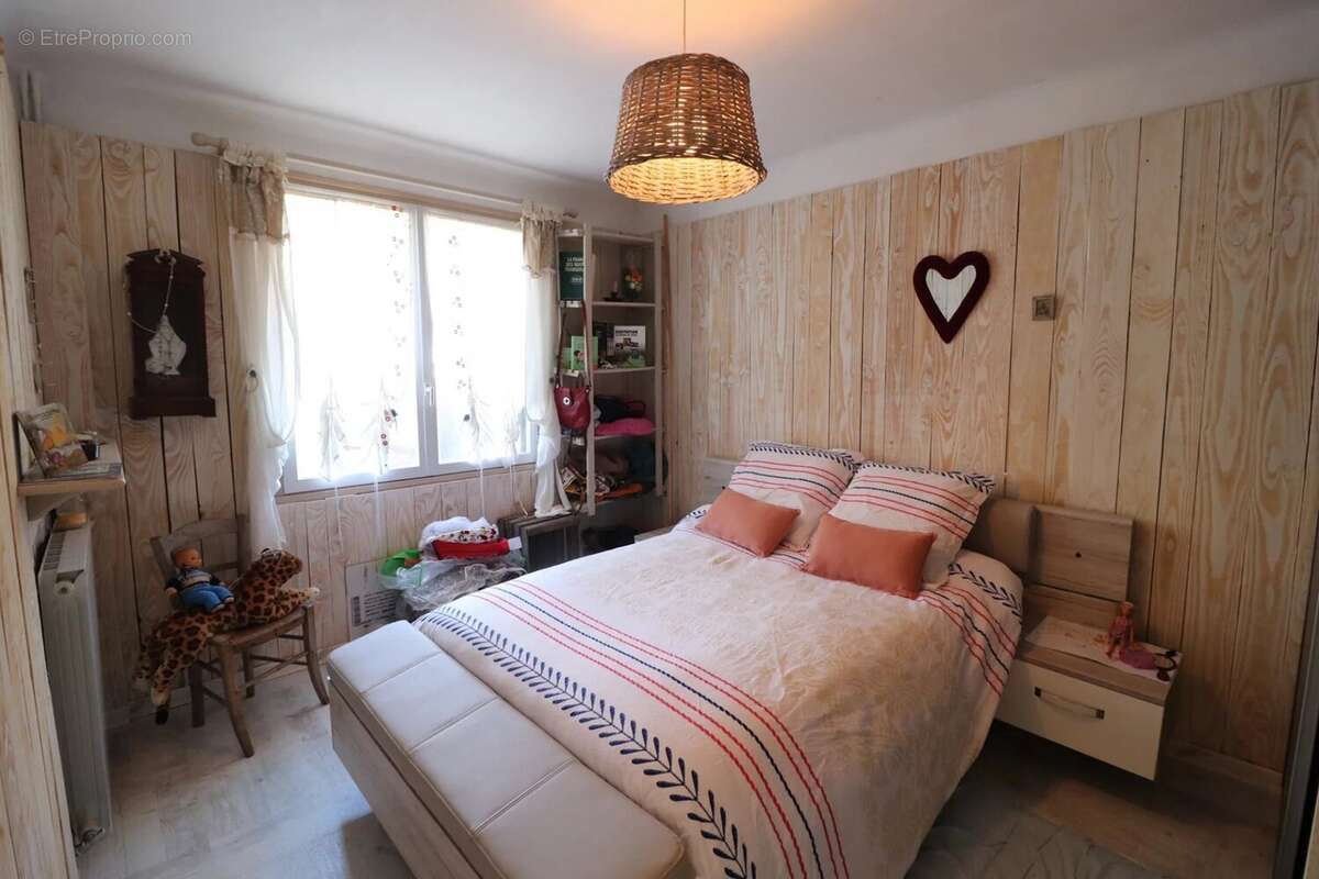 Maison à SAINT-PRIVAT-DES-VIEUX