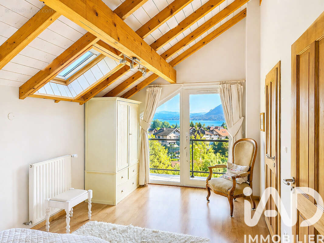 Maison 223 m² à Sevrier  - photo 9