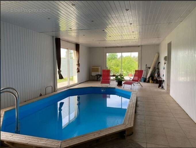 Maison à MOLIERES