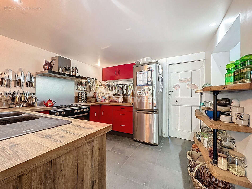 Maison à BEAUREPAIRE