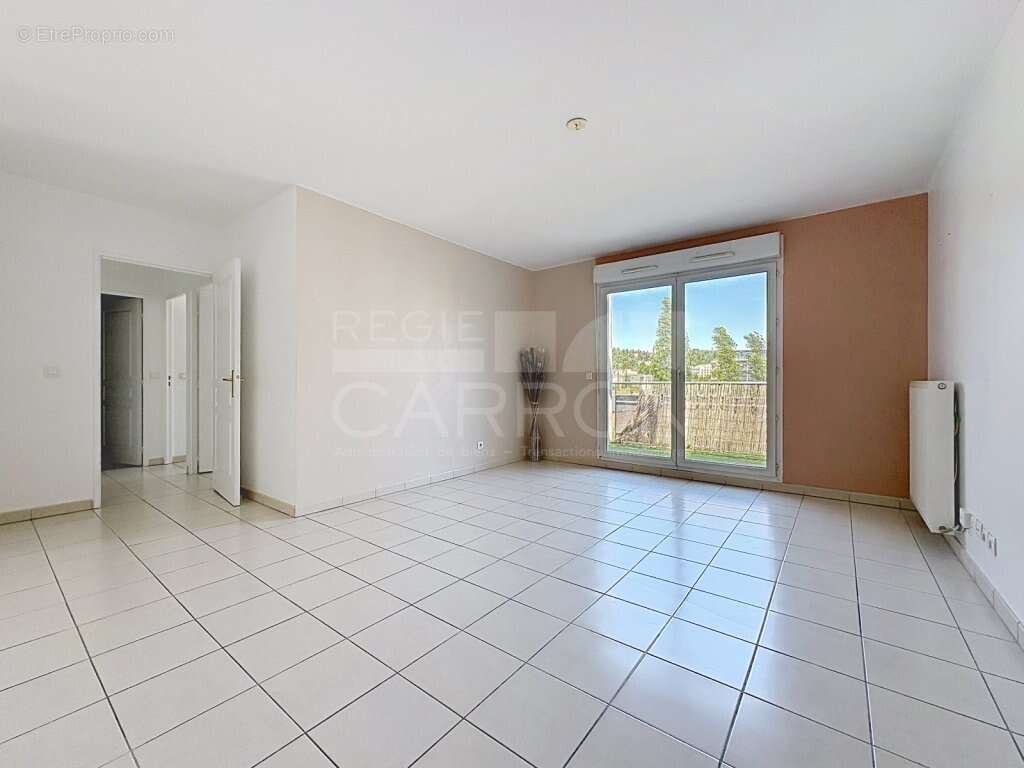 Lyon 9 vaise industrie t3 68m² terrasse garage 289000€ - photo 5