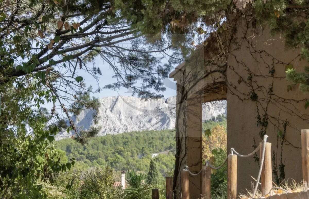 Maison à BEAURECUEIL