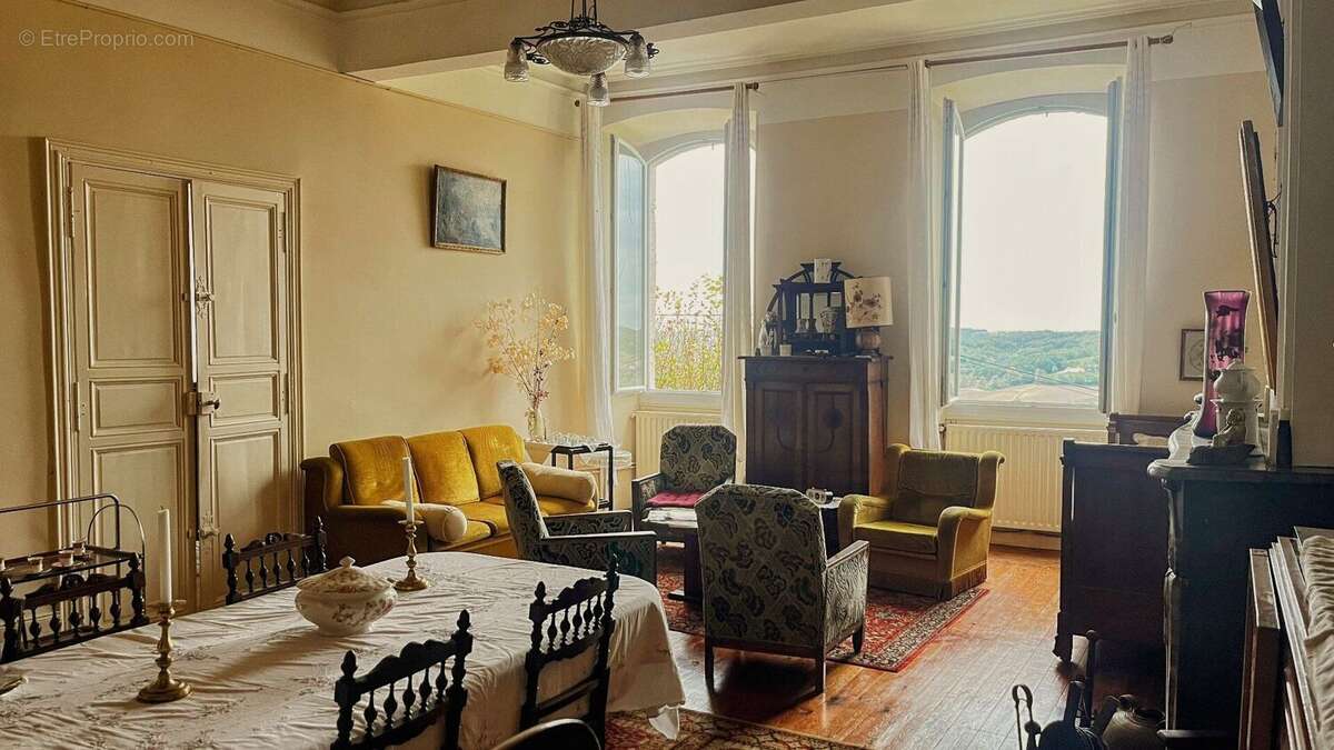 Lauzerte - Vue imprenable pour cette Bâtisse de village du Quercy - photo 4