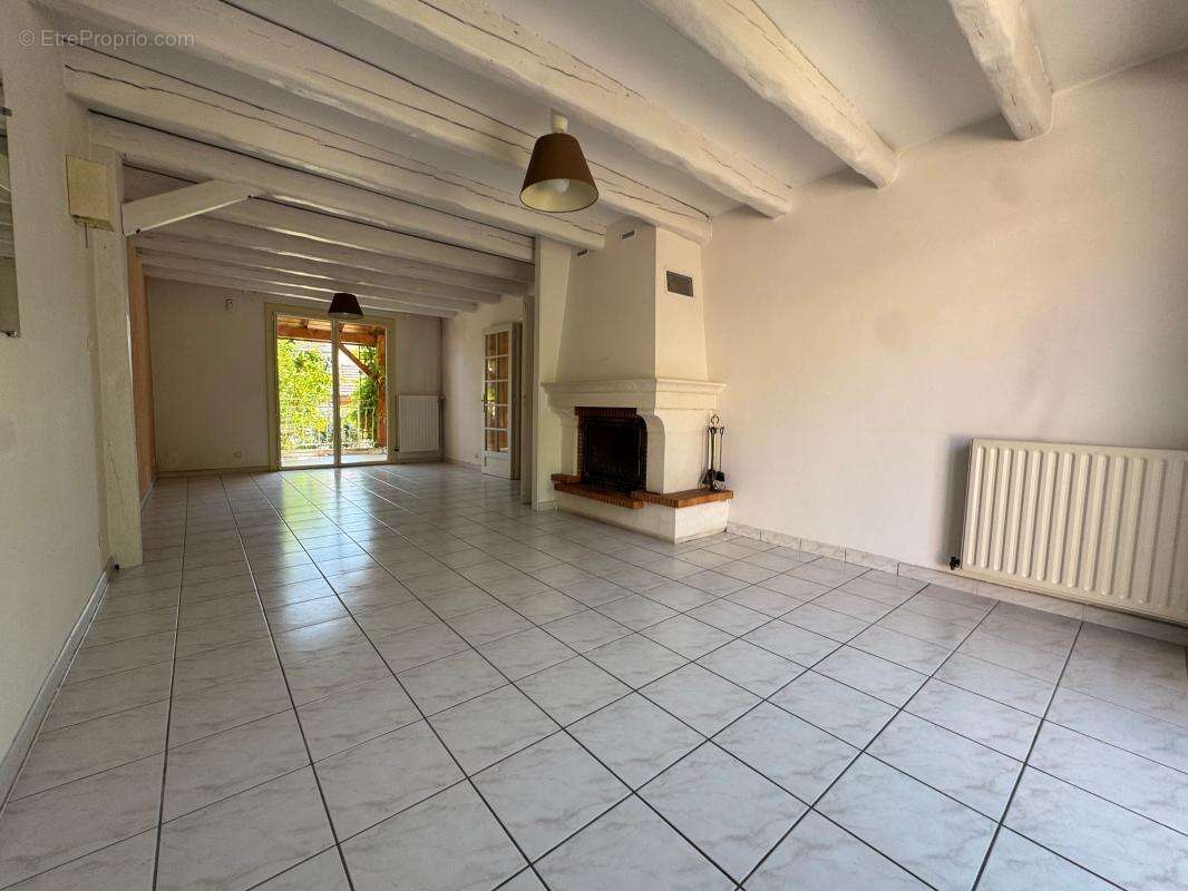 Maison à COGNIN