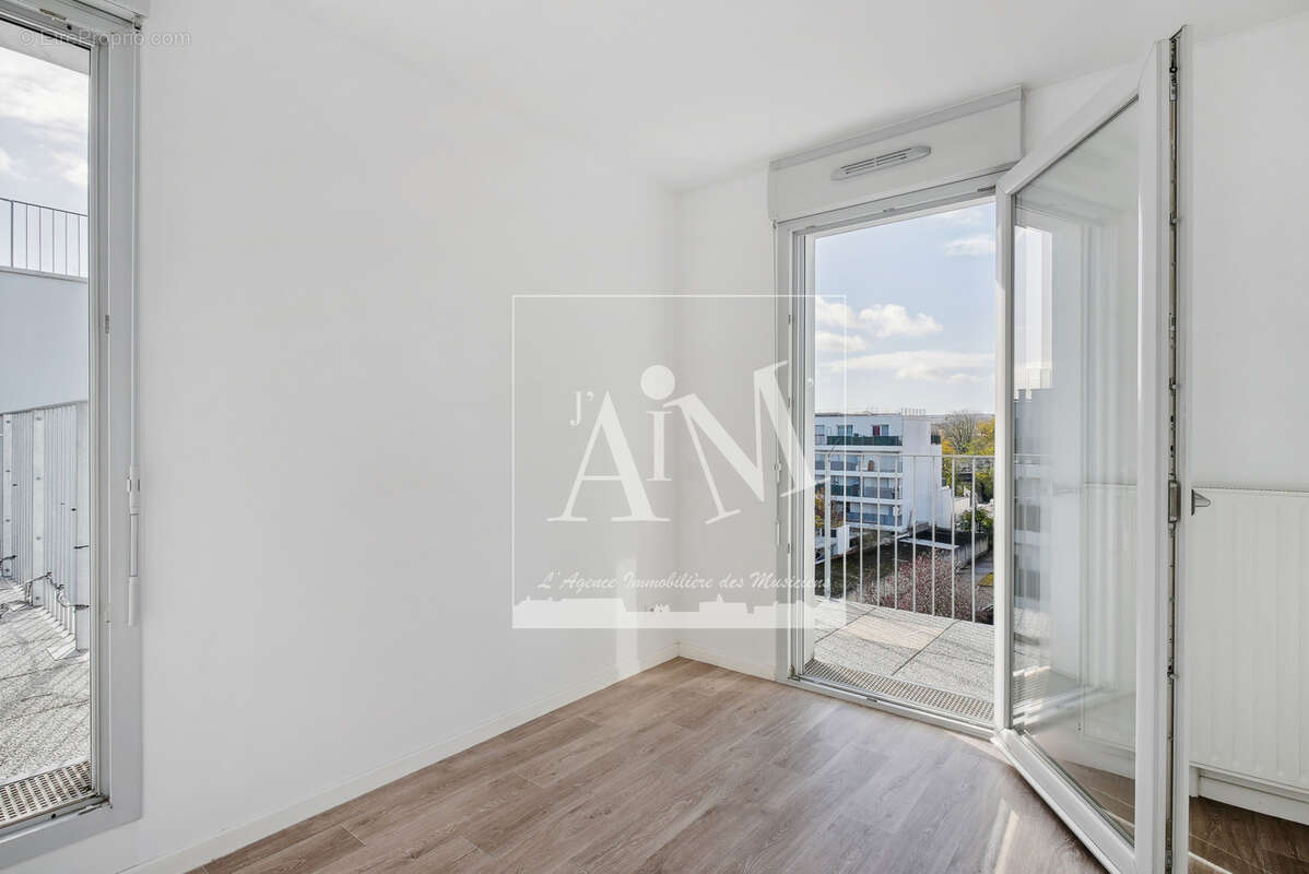 Appartement à NANTERRE