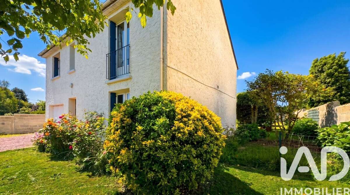 Photo 2 - Maison à SAINT-JOUAN-DES-GUERETS