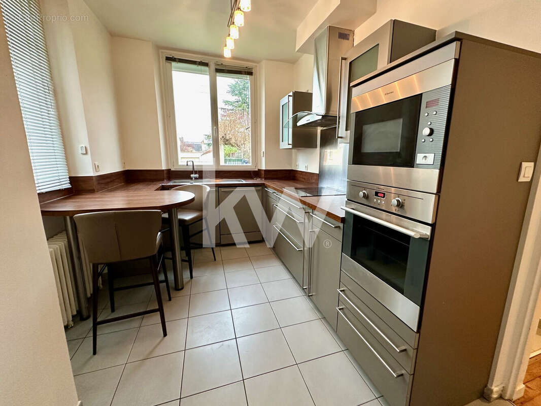 Appartement 85 m² à Orleans  - photo 6