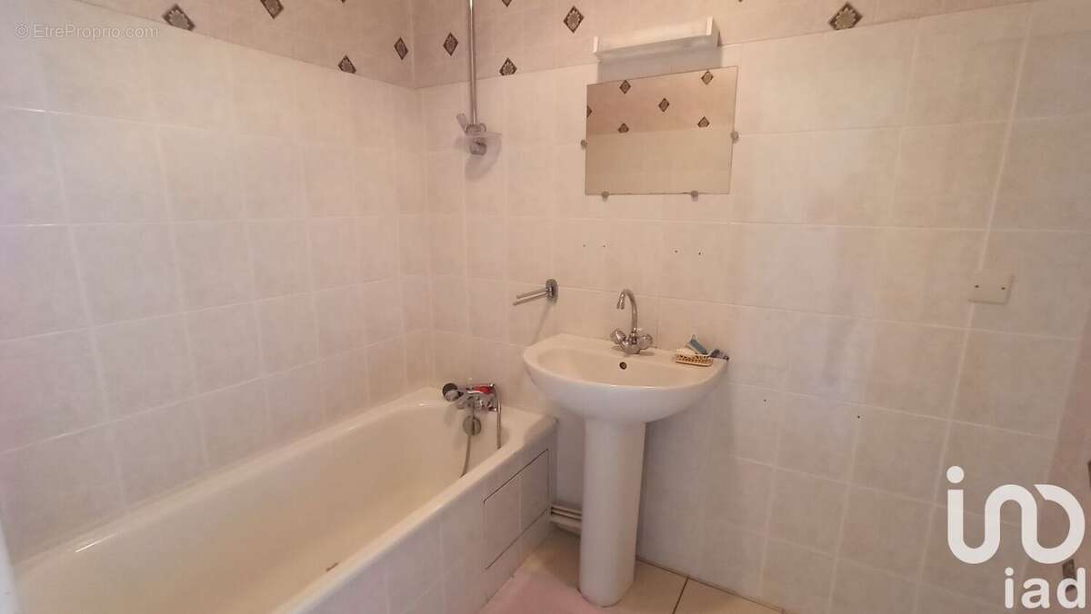 Photo 8 - Appartement à SAINT-ETIENNE