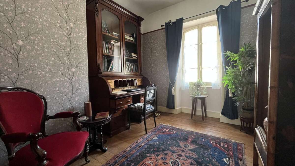 Maison à SAINT-DIDIER-SUR-ARROUX