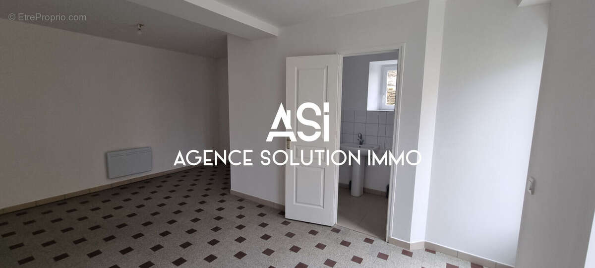 Maison à SAINT-GERMAIN-DE-COULAMER