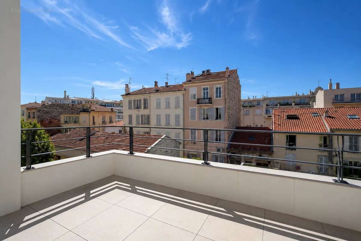 Villa de ville d'exception – Cannes cente ville 129 m² renovée - photo 2