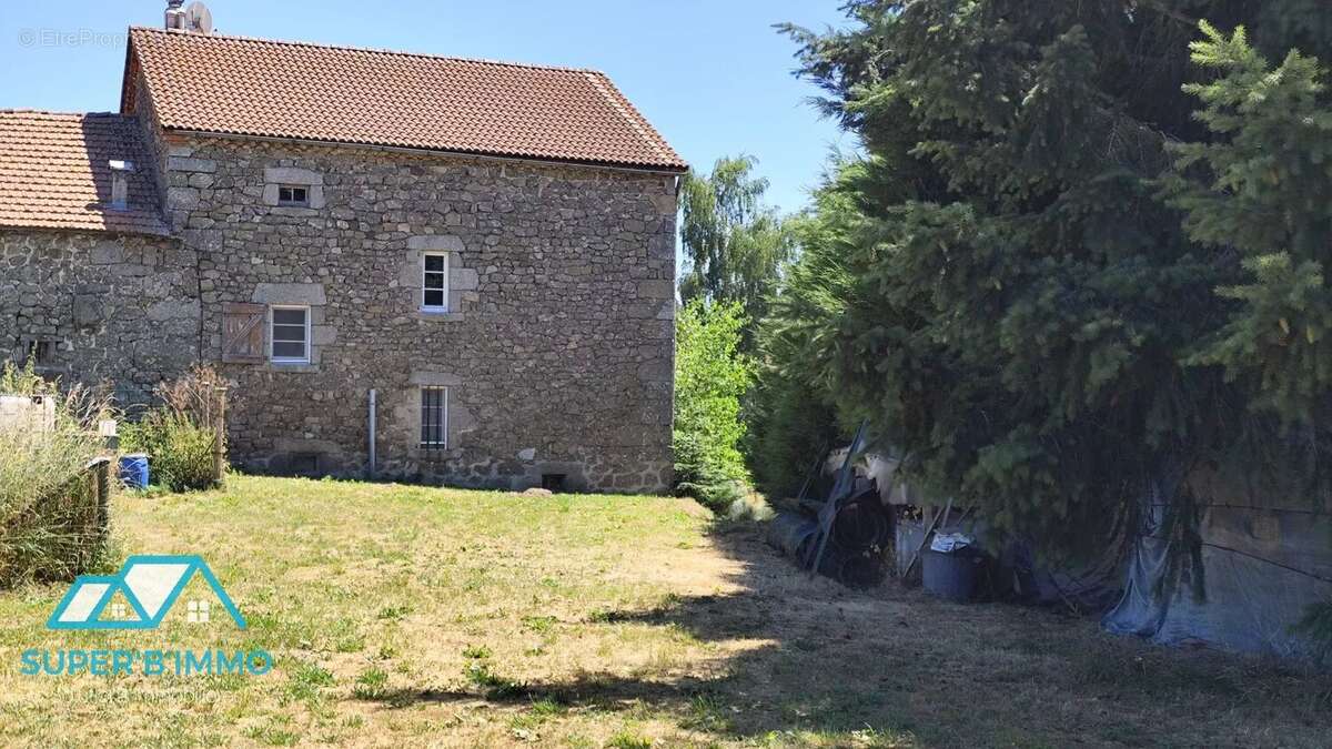 Maison en pierre sur le chemin de Saint Jacques - photo 3