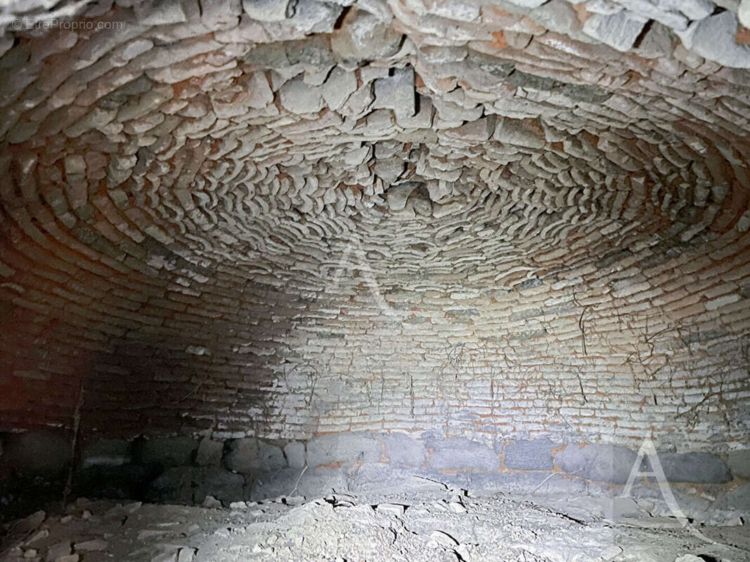 Maison à SAINT-BEAUZEIL