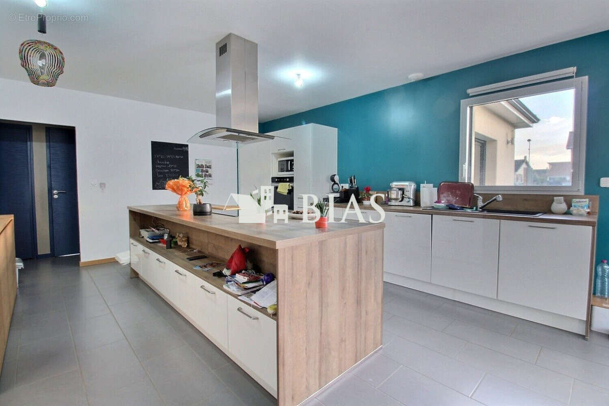 Maison à SAINT-PIERRE-DE-VARENGEVILLE