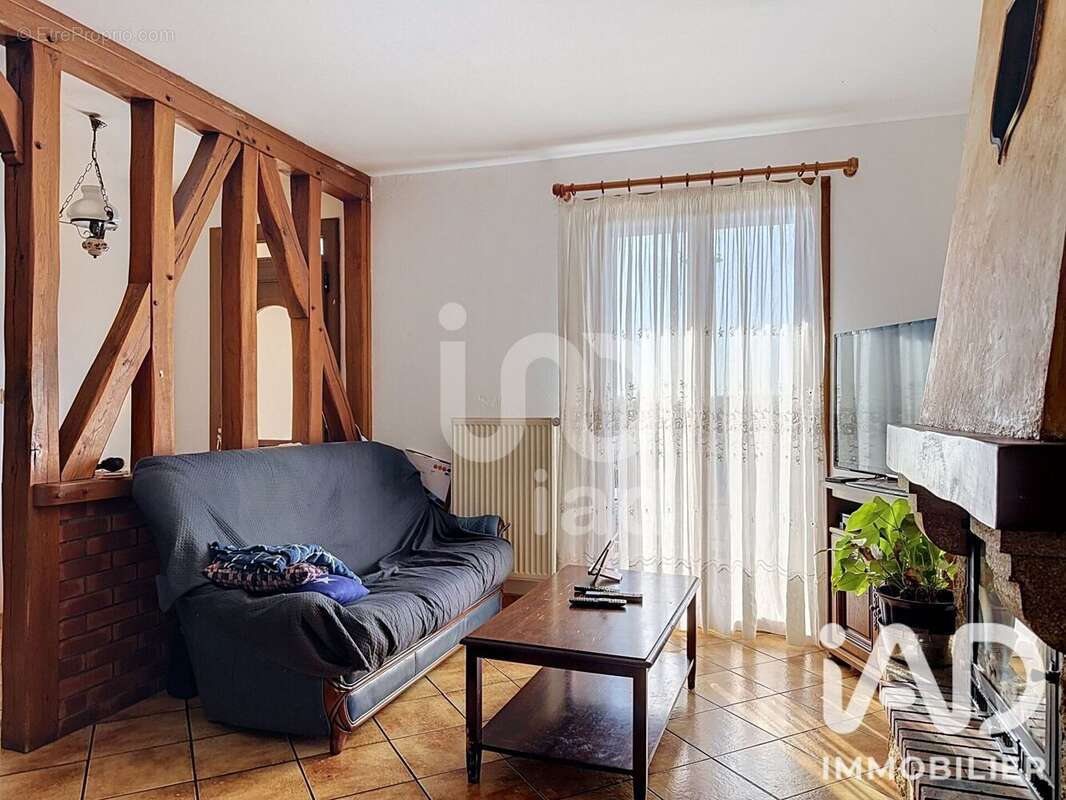 Maison 111 m² à Saint-Florentin  - photo 3