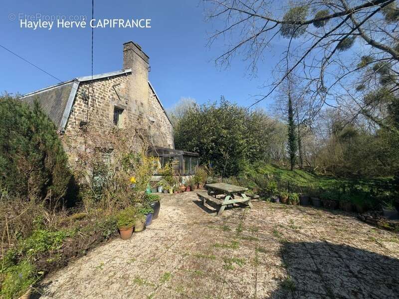 Maison à PERCY