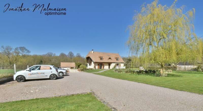 Maison à CONCHES-EN-OUCHE