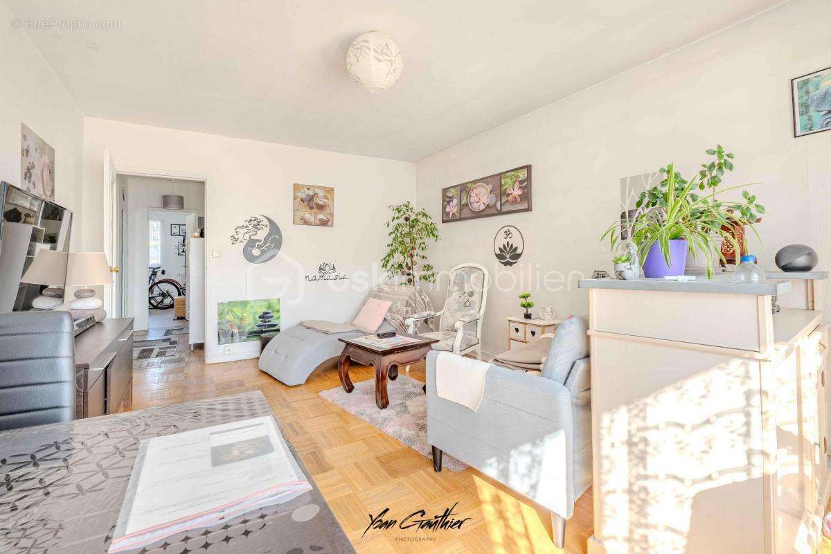 Appartement à BRETIGNY-SUR-ORGE