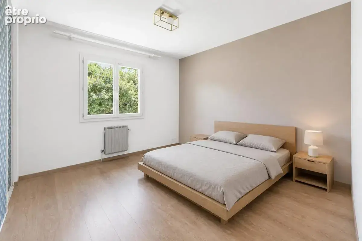 Maison de 6 pièces de 142 m² à Sallebœuf - photo 8