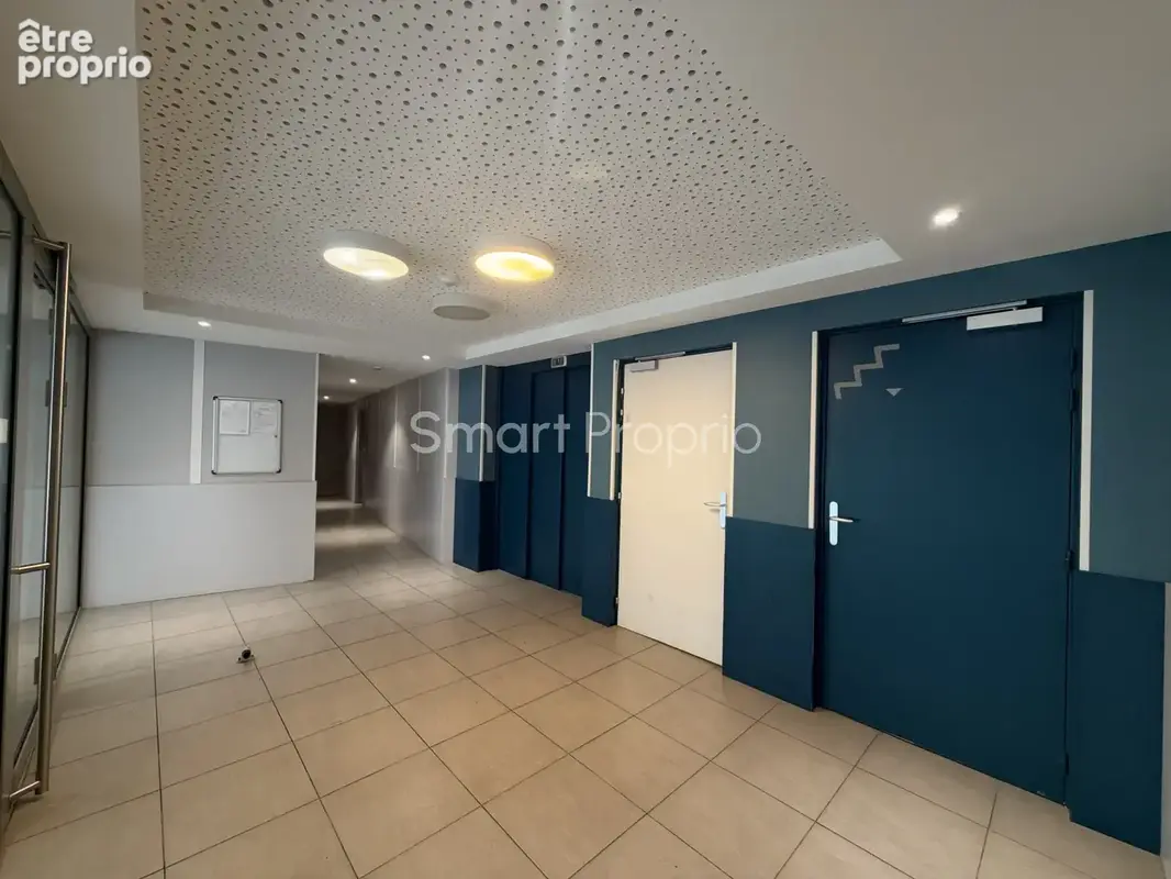Lormont - Agréable T2 avec Balcon et Parking - photo 1