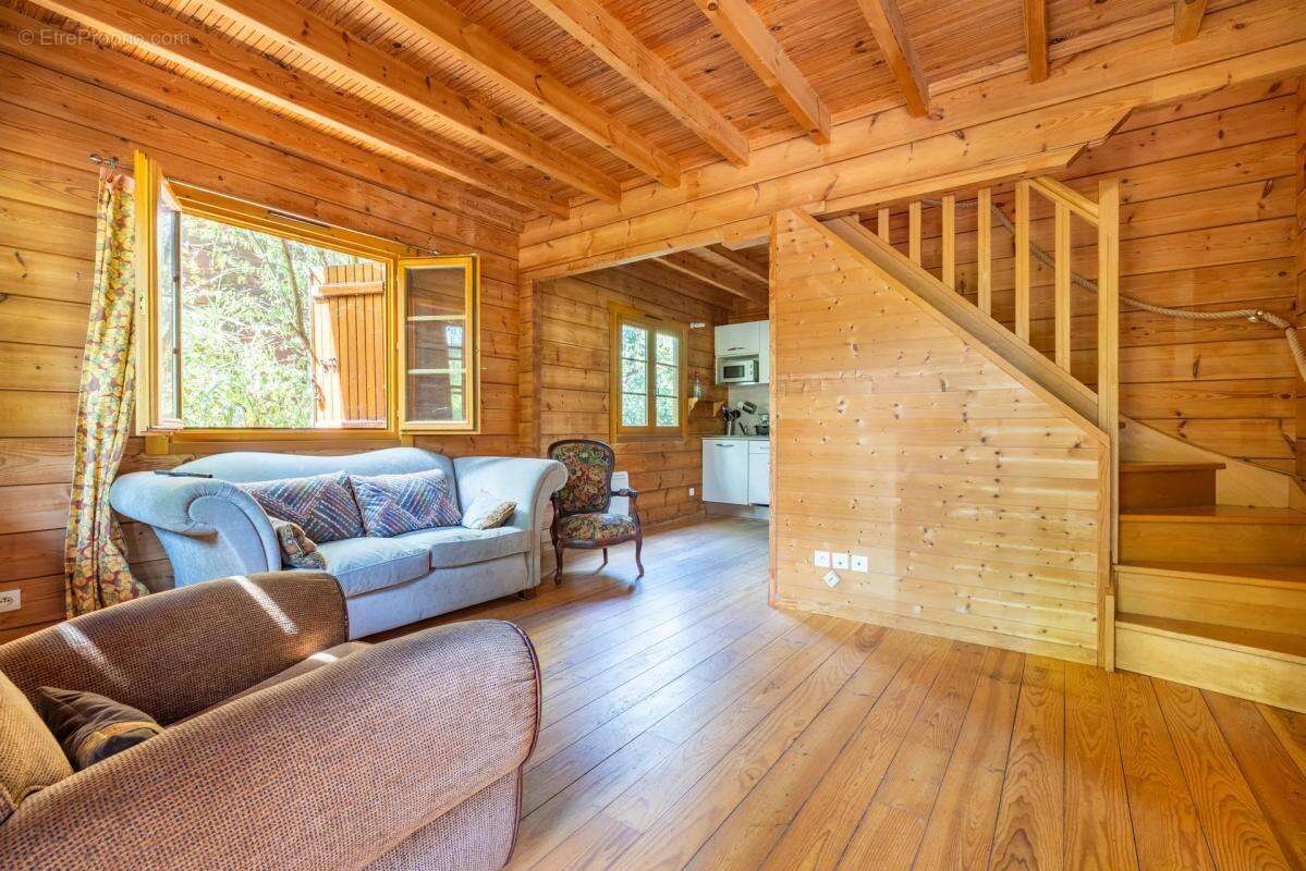 Charmant Chalet de 2 pièces 50 m² à Réau dans un environnement exceptionnel ! - photo 3