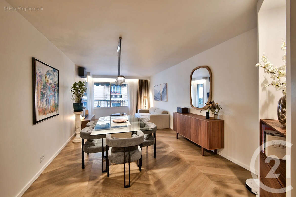 Appartement à NICE