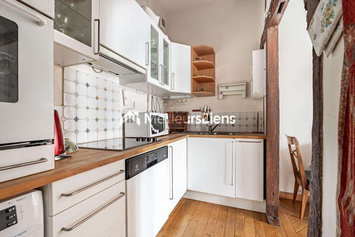 Appartement à PARIS-4E